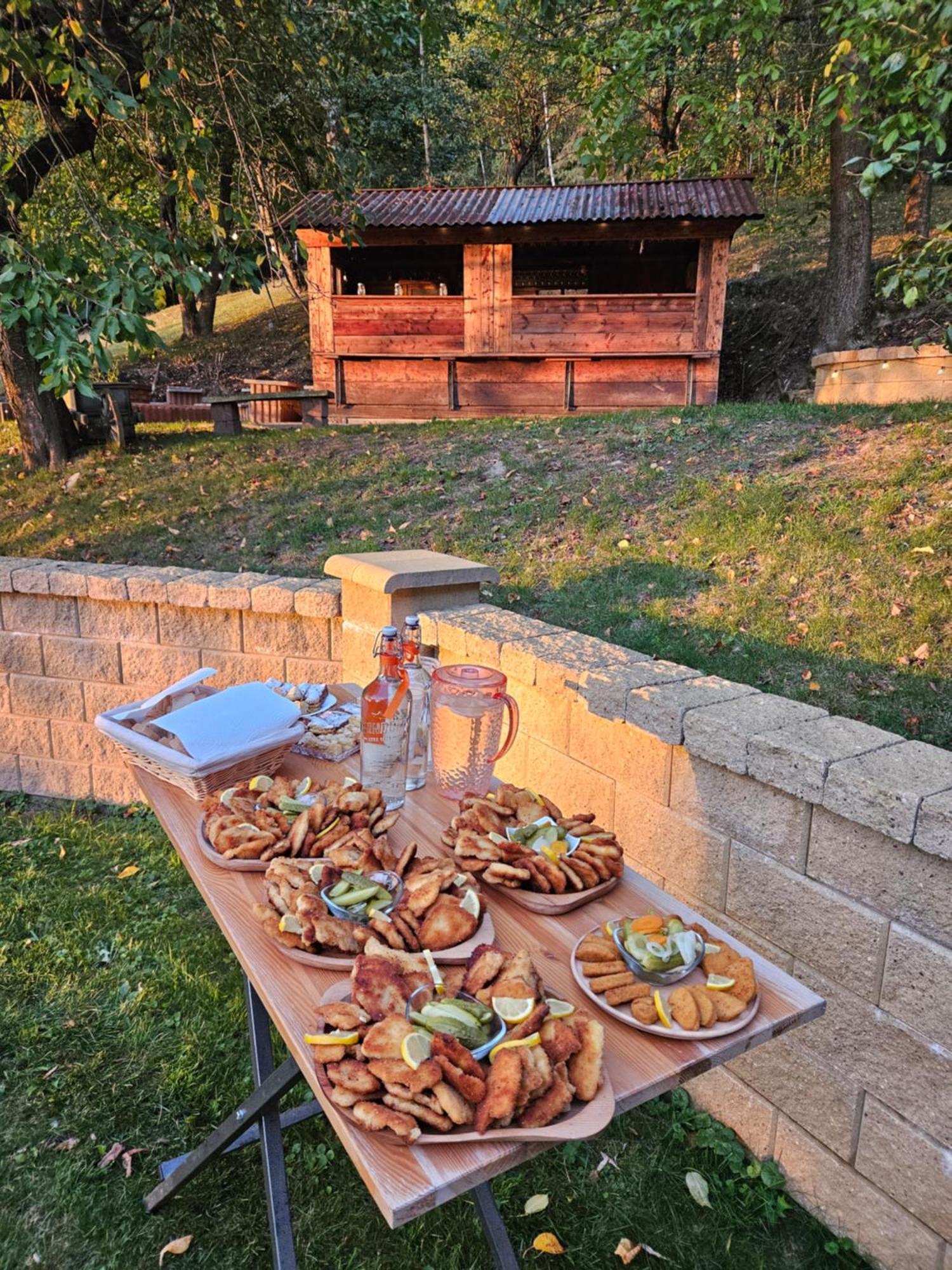 Bozska Usedlost Prackov Luaran gambar